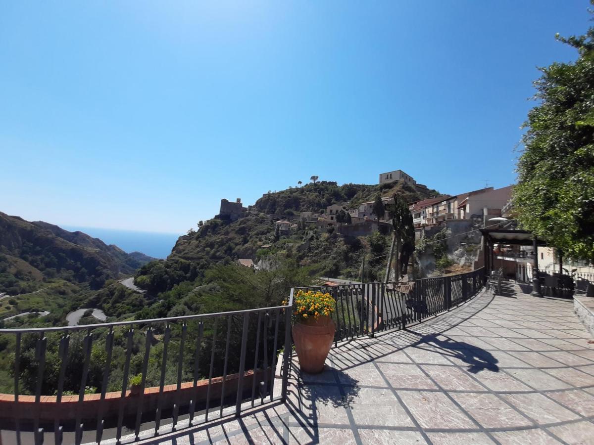 Casa Stella Lejlighed Savoca Eksteriør billede